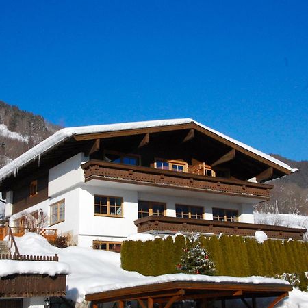 Landhaus Bergner Alm บรุค อันแดร์ โกรสส์กลอคเนอร์ชตราสเซอ ภายนอก รูปภาพ