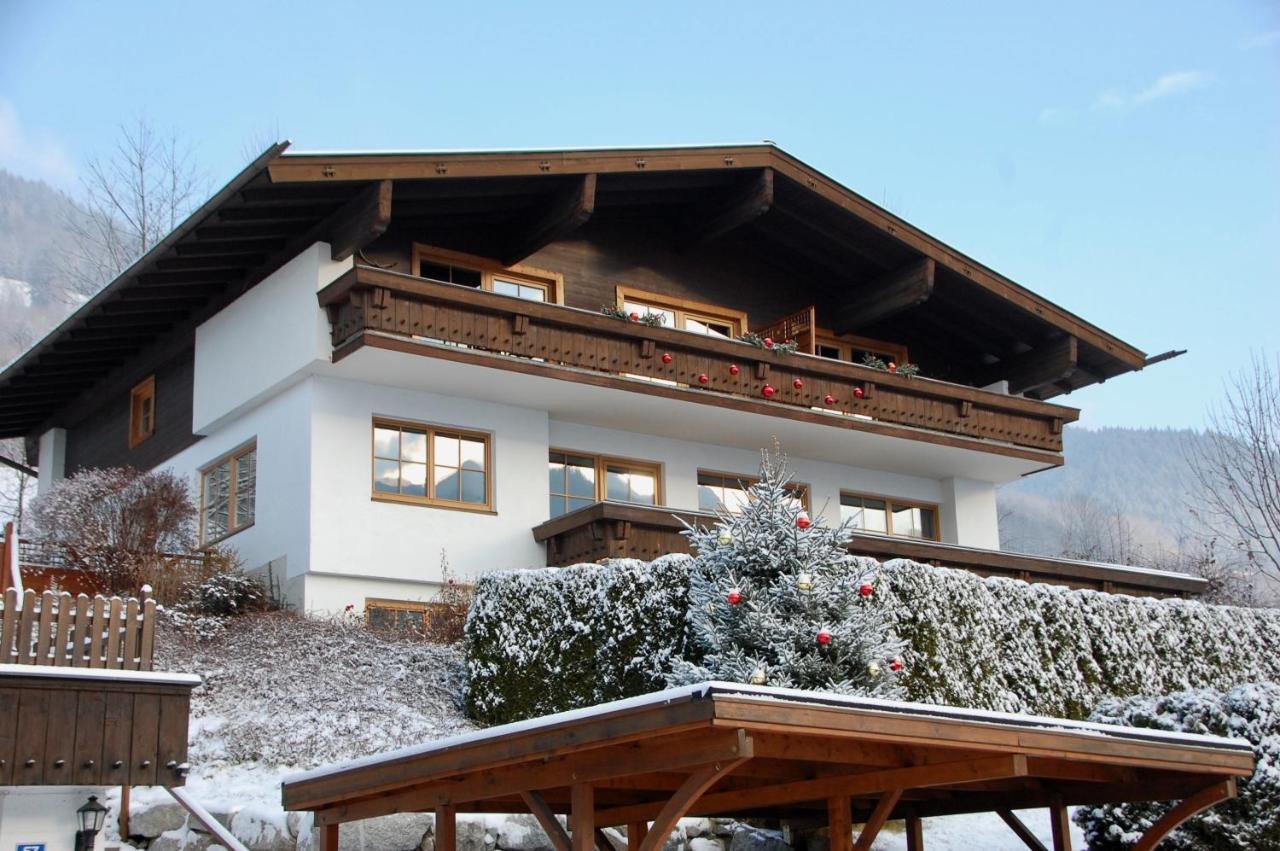 Landhaus Bergner Alm บรุค อันแดร์ โกรสส์กลอคเนอร์ชตราสเซอ ภายนอก รูปภาพ