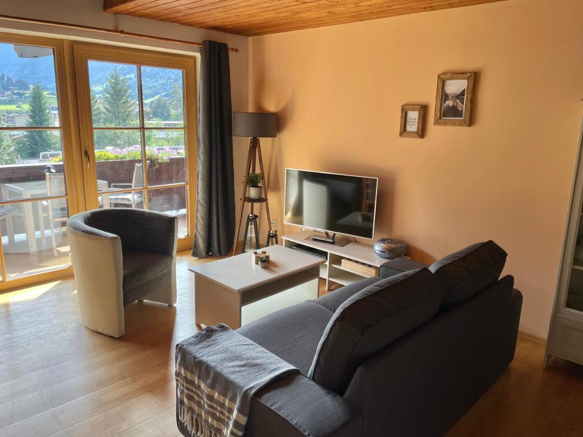 Landhaus Bergner Alm บรุค อันแดร์ โกรสส์กลอคเนอร์ชตราสเซอ ภายนอก รูปภาพ