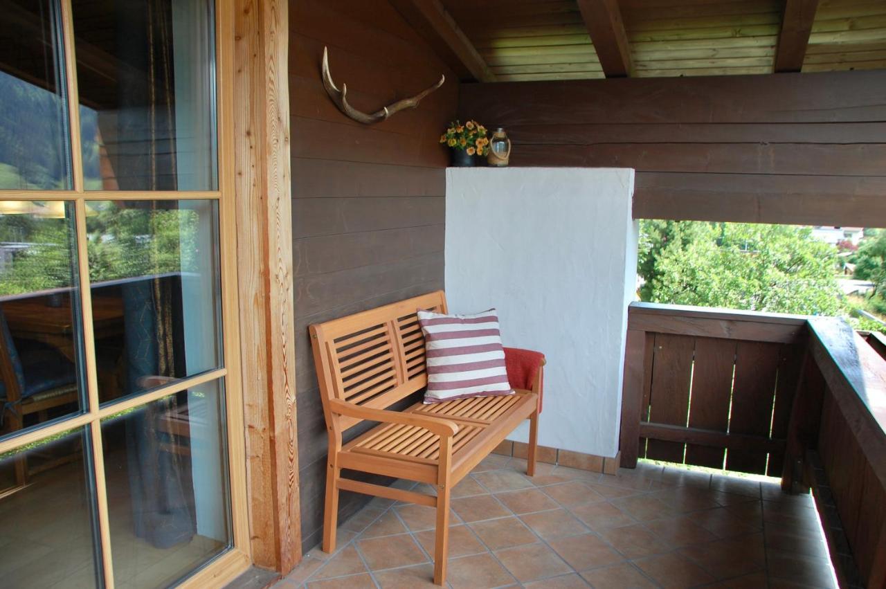 Landhaus Bergner Alm บรุค อันแดร์ โกรสส์กลอคเนอร์ชตราสเซอ ภายนอก รูปภาพ