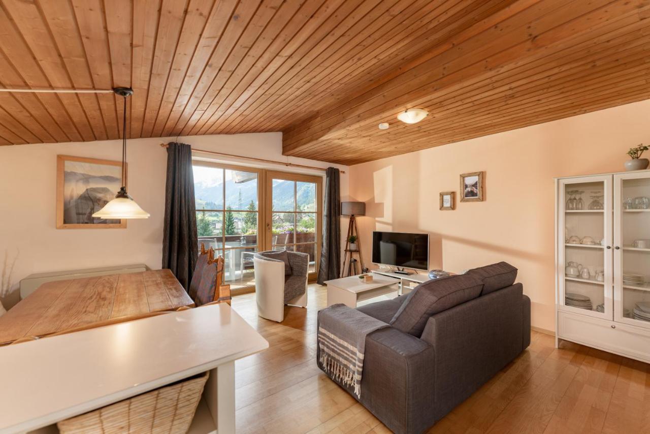 Landhaus Bergner Alm บรุค อันแดร์ โกรสส์กลอคเนอร์ชตราสเซอ ภายนอก รูปภาพ
